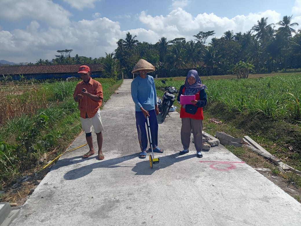 Opname Fisik Pembangunan Jalan Usaha Tani di Bulak Sawah Kriyan